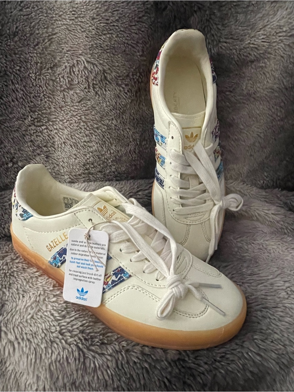 Women Adidas Gazelle Women’s Cream Sneakers with Multicolor Stripe Detail